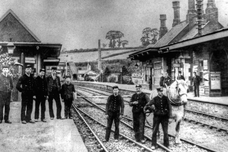 The shunting horse at Crediton Station (by permission of Crediton Area History and Museum Society)
