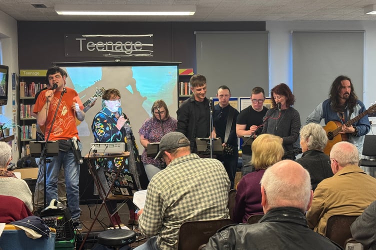 The Turning Tides Project during their musical presentation. AQ 7061