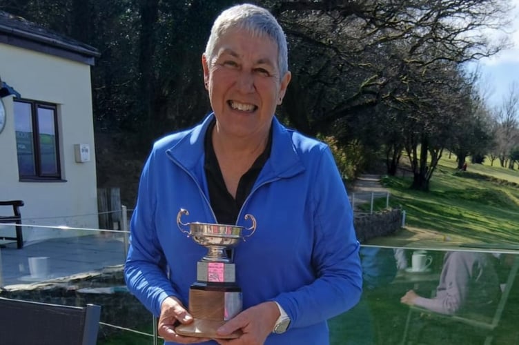 Maggie Caws won the Par Cup