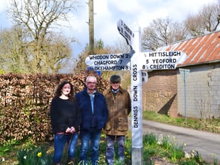 Hittisleigh preserves heritage with new wooden signposts