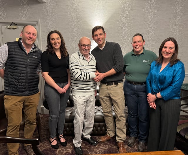 Tributes aplenty to local vet on his retirement
