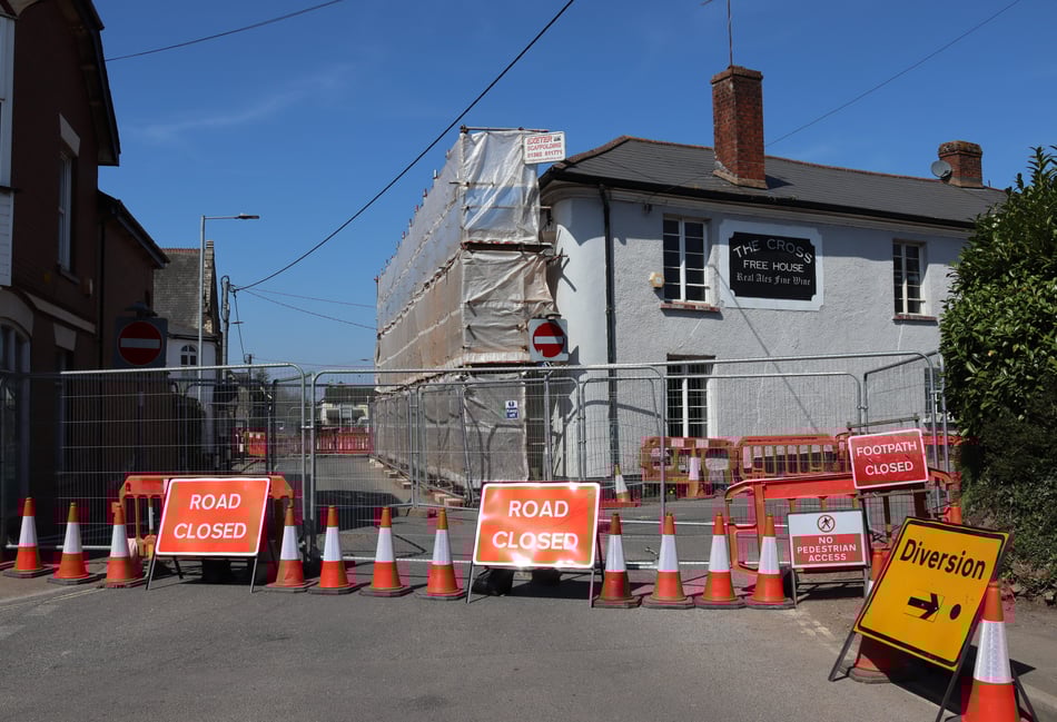 Owners given six weeks to demolish former Copplestone pub