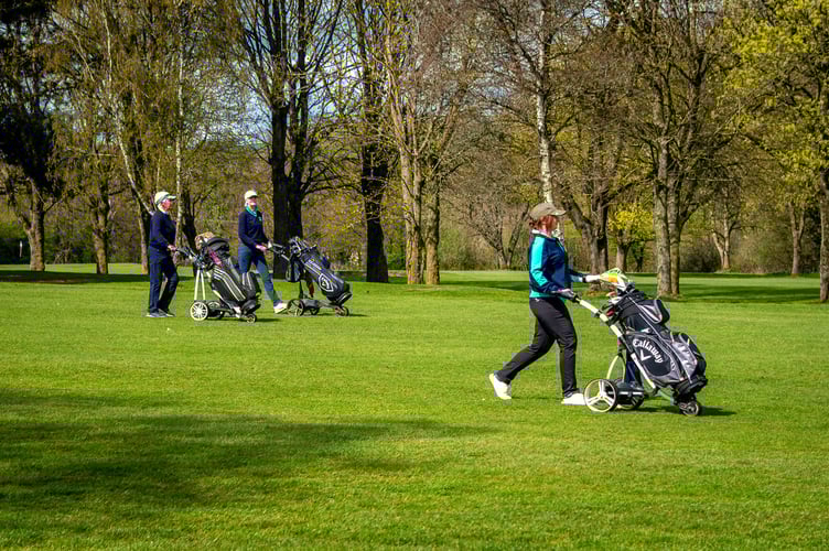 Ladies Inter Club Dartmoor League Match.
