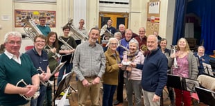 Town Band presents £363 to Crediton Playscheme
