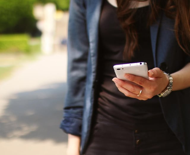 Teaching assistant stalked cop after Disney meeting