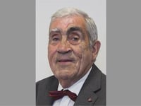 Tributes paid to Frank Letch at Mid Devon council meeting
