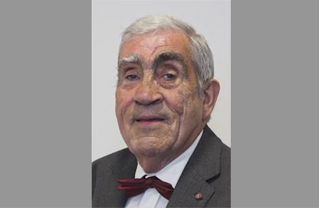 Tributes paid to Frank Letch at Mid Devon council meeting
