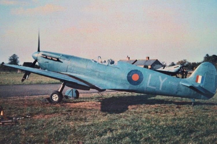 A colourised photo from the 1940s of a Photo Reconnaissance plane, courtesy of The Spitfire AA810 Project
