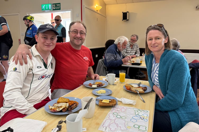 Enjoying a breakfast and supporting the YFC charity, members of the Butterfield family. AQ 9493