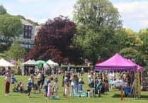 Crowds flock to Crediton vintage VE Day picnic