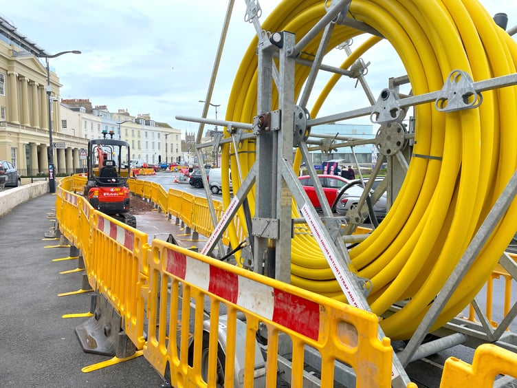 Wales & West Utilities are replacing gas pipes in Teignmouth town centre and along the seafront