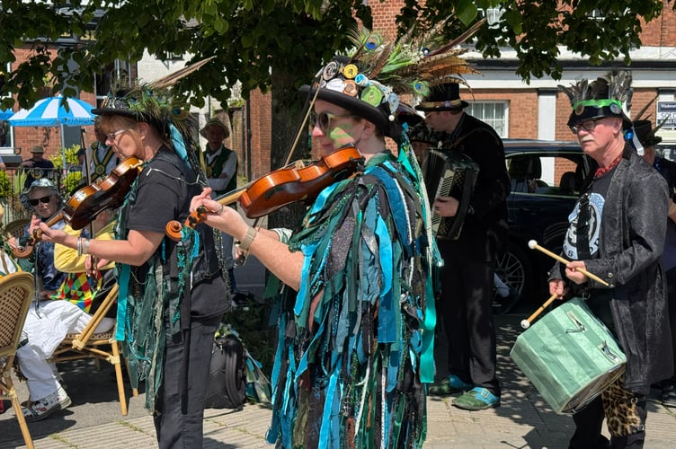 Musicians from Lodestone Morris from Tavistock area played in Crediton Town Square.  AQ 2059
