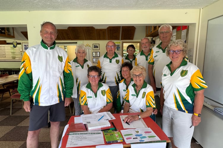 Some of the Crediton Bowling Club members who helped out during the family ‘have-a-go’ day. AQ 2699