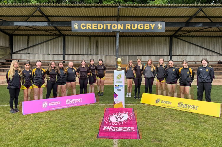 Year 9 leaders from Queen Elizabeth’s School helped with the rugby games and at the event. AQ 2315