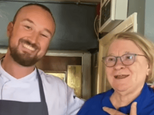  Celebrity chef pops into Cheriton Bishop pub