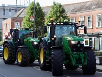 Crediton QE students enjoy prom in Exeter