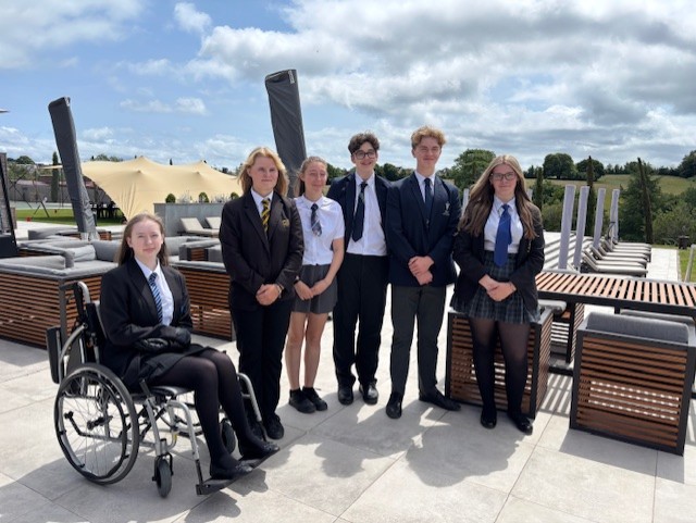 QE students at the prestigious Lympstone Manor.
