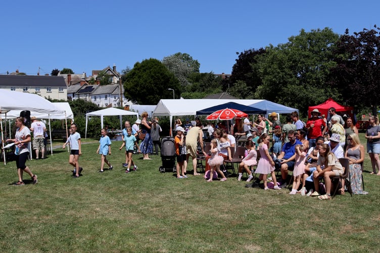 Crowd gathered on the Church Green for the opening and dance performances
