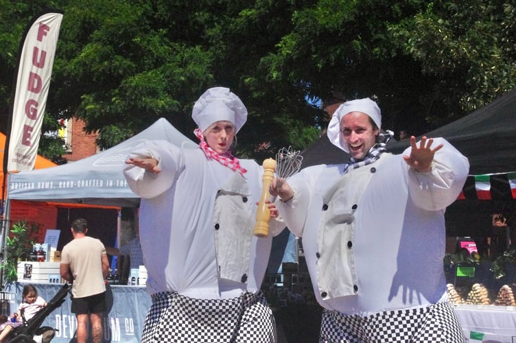 These chefs on stilts caused much hilarity