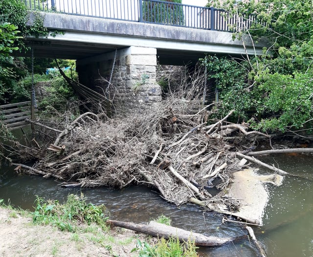 Letter: When will debris be cleared from bridge at Gunstone?
