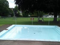 Crediton children’s paddling pool temporarily out of action
