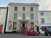 Crediton pub closes, but hopes that it will re-open  
