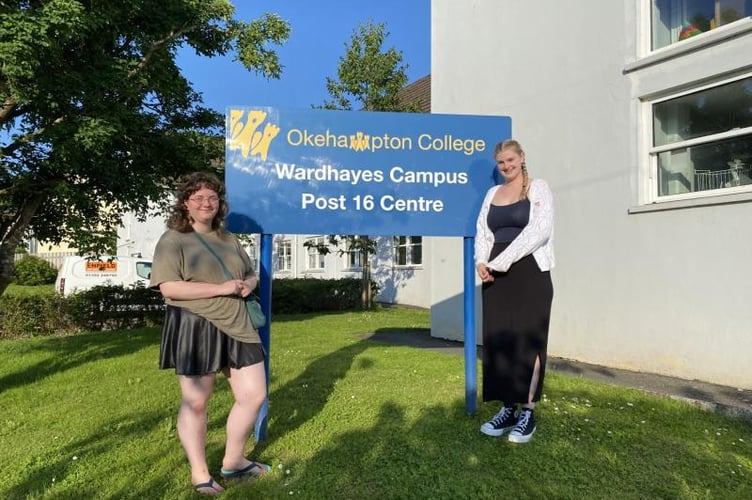 Post-16 students Kathryn Ilott and Eleanor Gardener outside Okehampton College sixth form