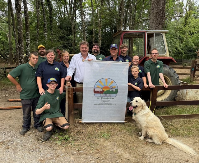 MP praises Lindfield Day Opportunities after visit
