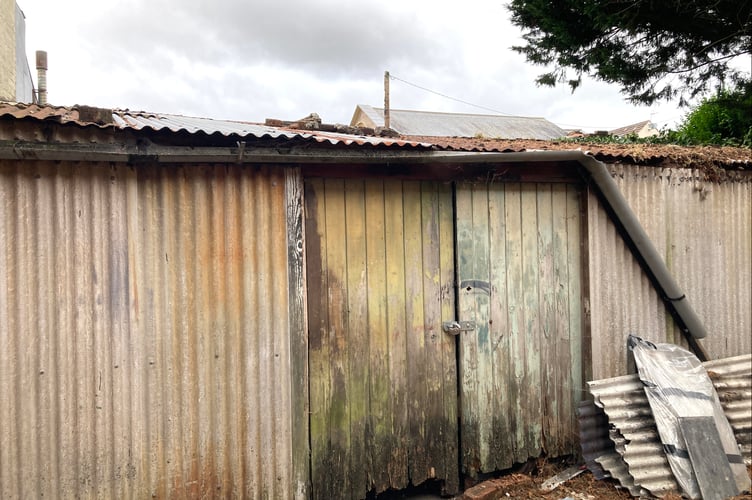 The outbuilding behind 107 High Street, Crediton
