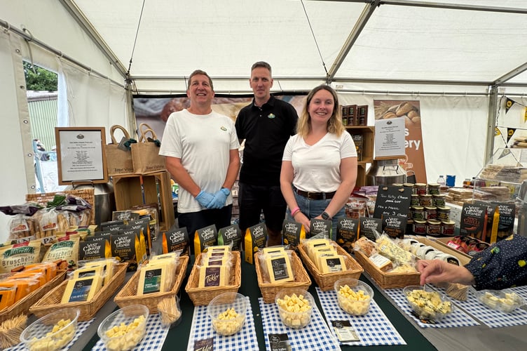 Say Cheese! Free samples were on offer on the Taw Valley Creamery stand.  AQ 9927
