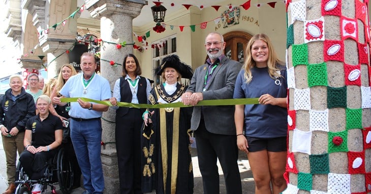Beautiful yarn art is now on display in Exeter.

