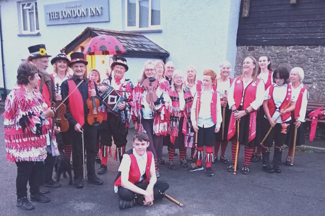 Winkleigh Morris - 35 years and still thriving
