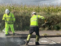Devon pothole repair trial started at North Tawton

