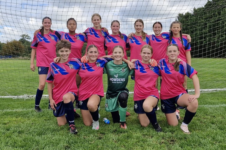Crediton Youth U15 Girls.
