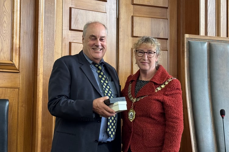 Alistair Dewhurst served as County Councillor for Teignbridge South which became Ipplepen and the Kerswells from 2013 to 2025. AQ 4408
