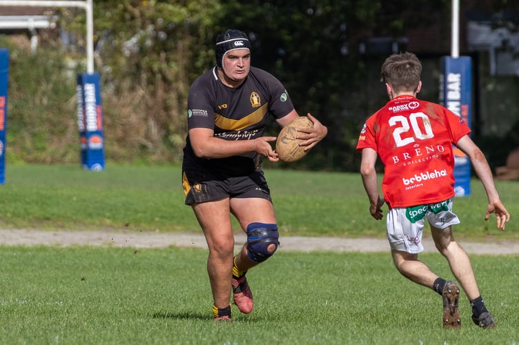 Lock Joe Wreford in possession during previous game