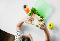 Free school meals for 1,000 more pupils