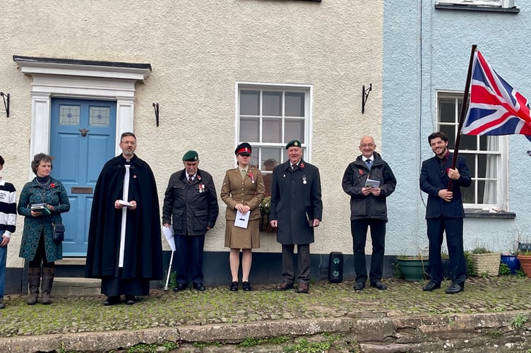 The Rev Jeremy Putnam led the Act of Remembrance at Sandford Square.
