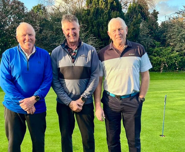 Downes Crediton Golf Club: Putting and Poultry
