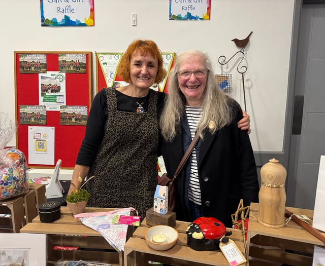 Huge crowd attend 40th Sandford Craft Fair
