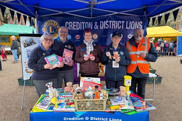 Crediton Lions collecting donations to send to Ukraine
