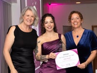 Crediton keepsake jeweller wins award