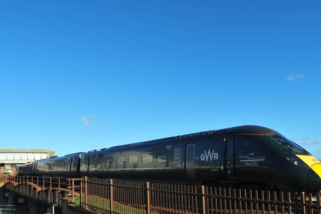 F1 tech trial to boost train WiFi in South West