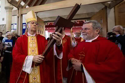 Catholic bishop installed in Plymouth after three years