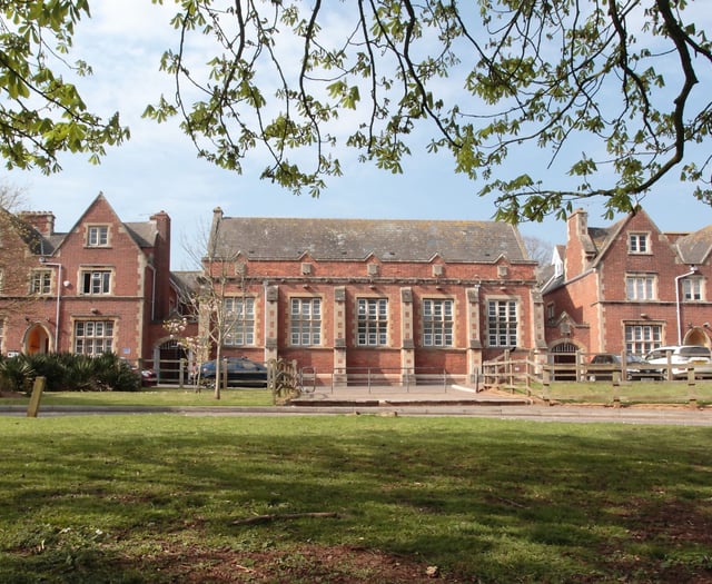 Views sought on modernising key QE building