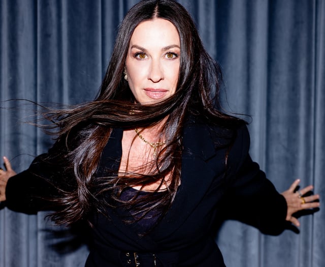 Final headliner announced for castle concerts