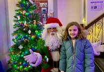 Shops stay open late for festive Crediton event