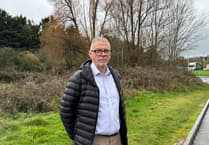 Councillor highlights urgent need for bus shelter