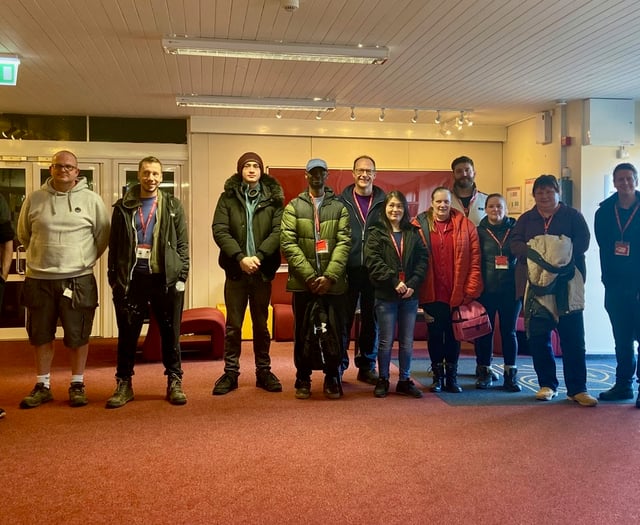 Ernest Jackson volunteers boost QE’s Learning and Wellbeing Project
