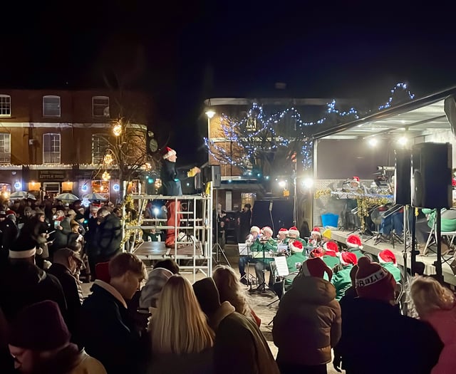 Hundreds gather for Christmas carols with Crediton Town Band
